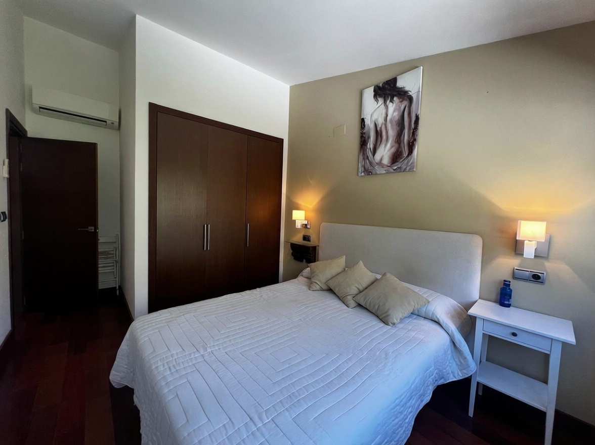 Chalet avec accès direct à la plage à Almuñécar — Chambre