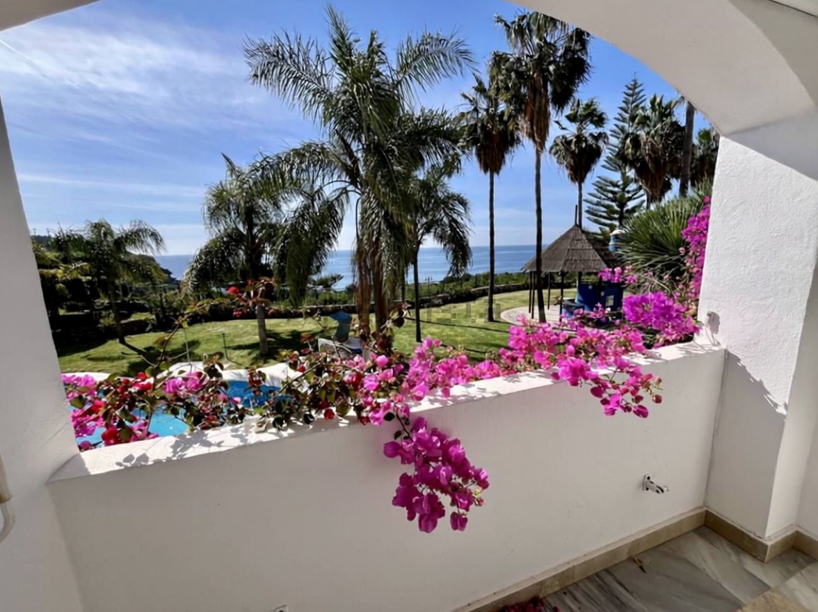 Apartamento em primeira linha de praia em Almuñécar