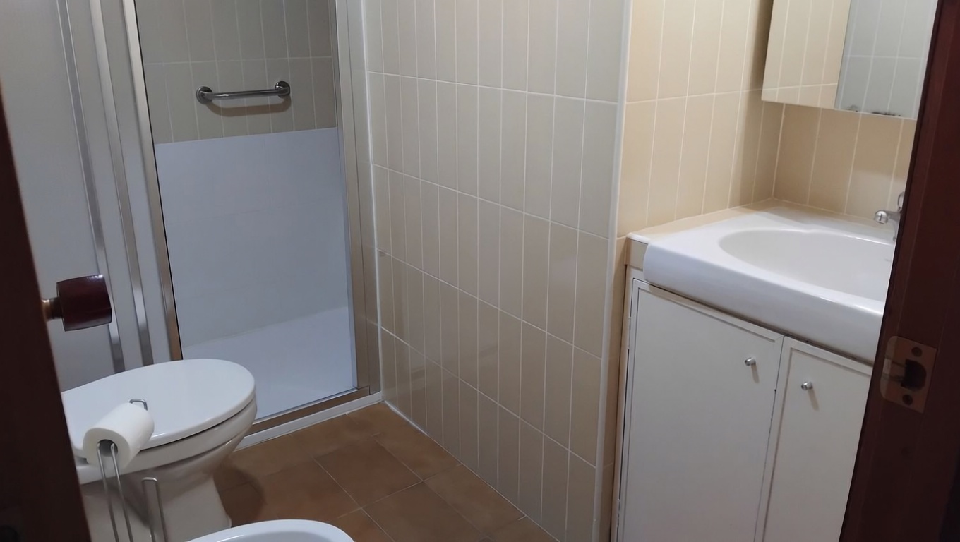 Appartement en première ligne de plage à Almuñécar — Sanitaires