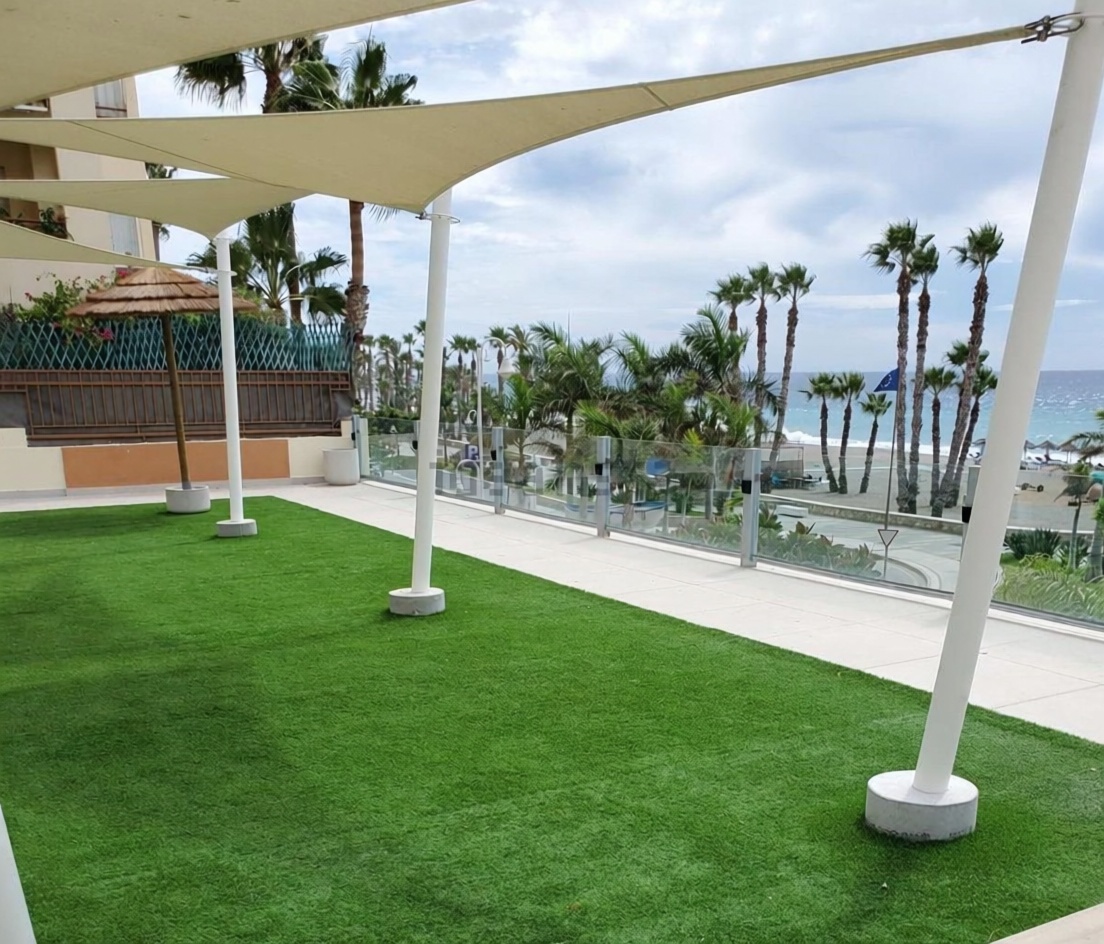 Apartamento em primeira linha de praia em Almuñécar