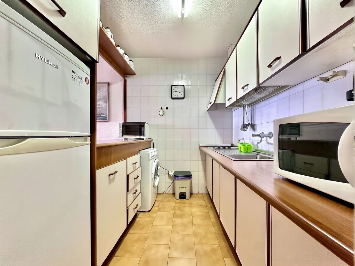 Apartamento em primeira linha de praia em Almuñécar — Quarto