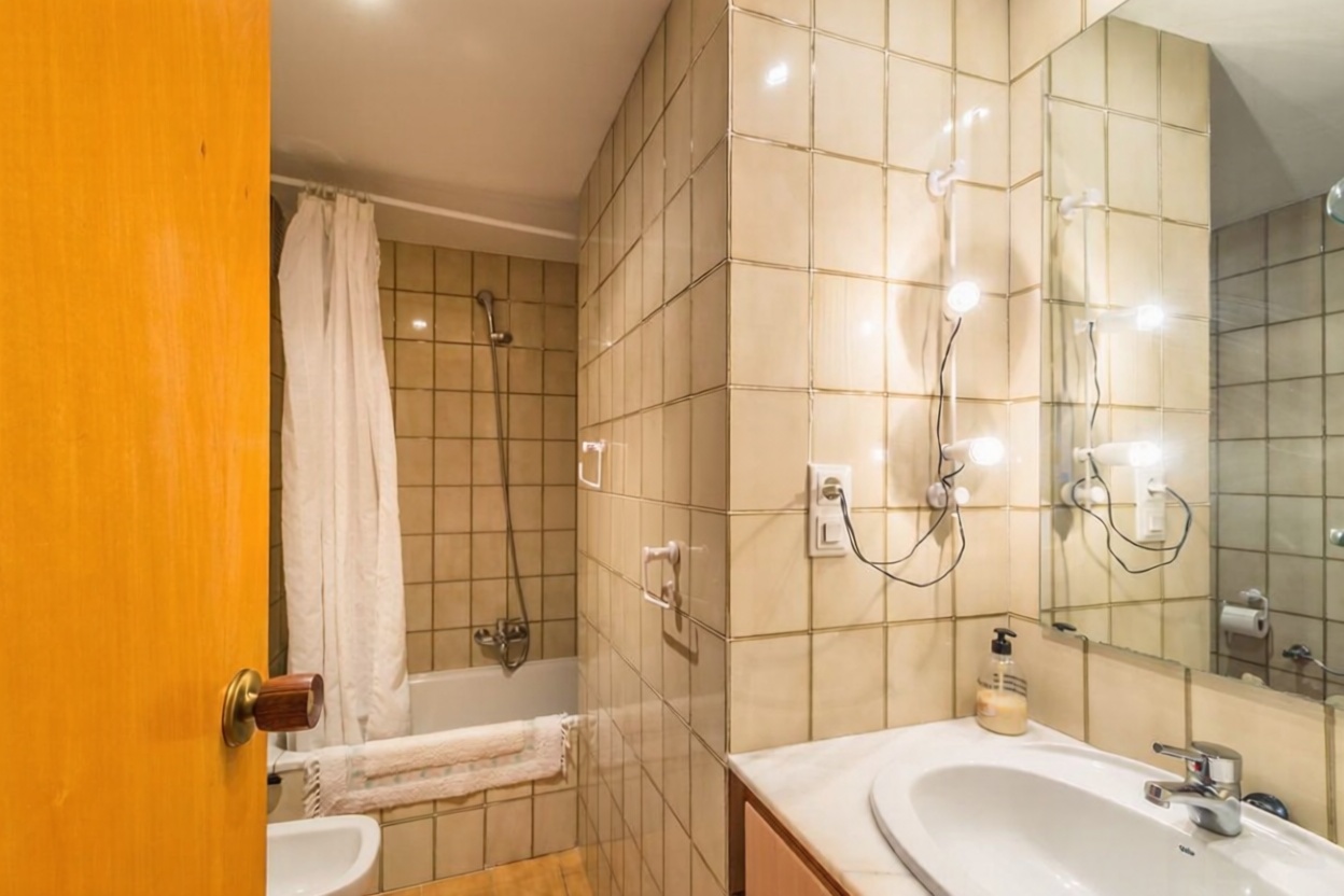 Apartamento em primeira linha de praia em Almuñécar — Casa banho