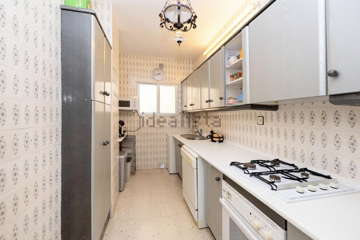 Apartamento em primeira linha de praia em Almuñécar — Cozinha