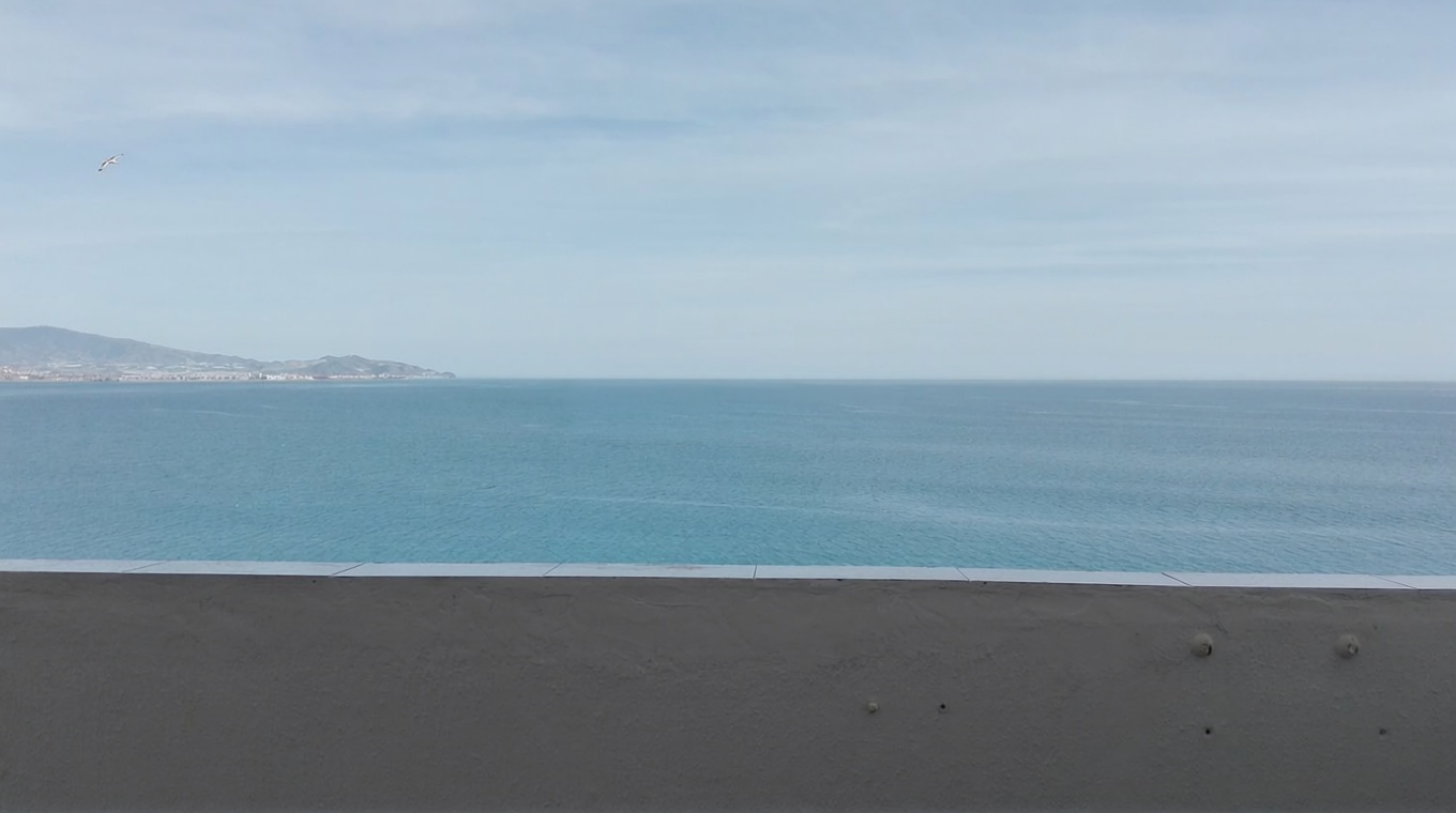 Appartement en première ligne de plage à Almuñécar — Vue mer