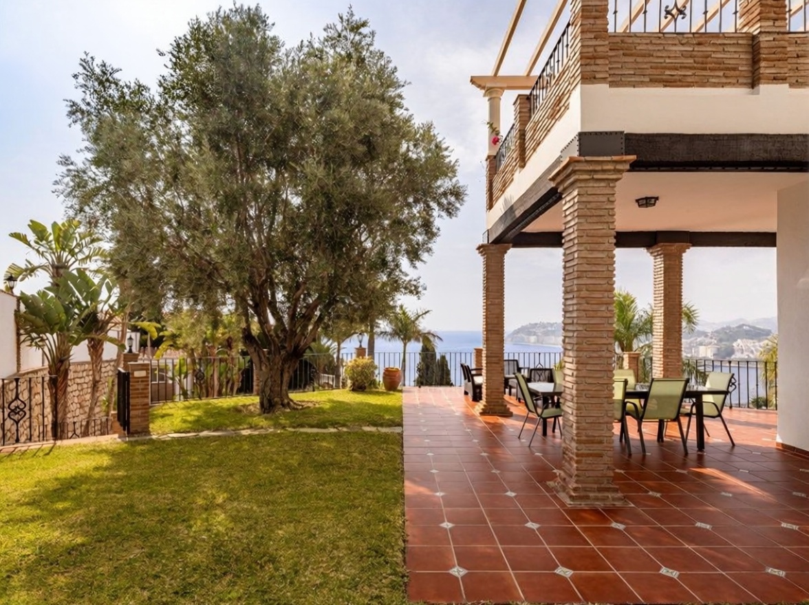Chalet com acesso direto à praia em Almuñécar