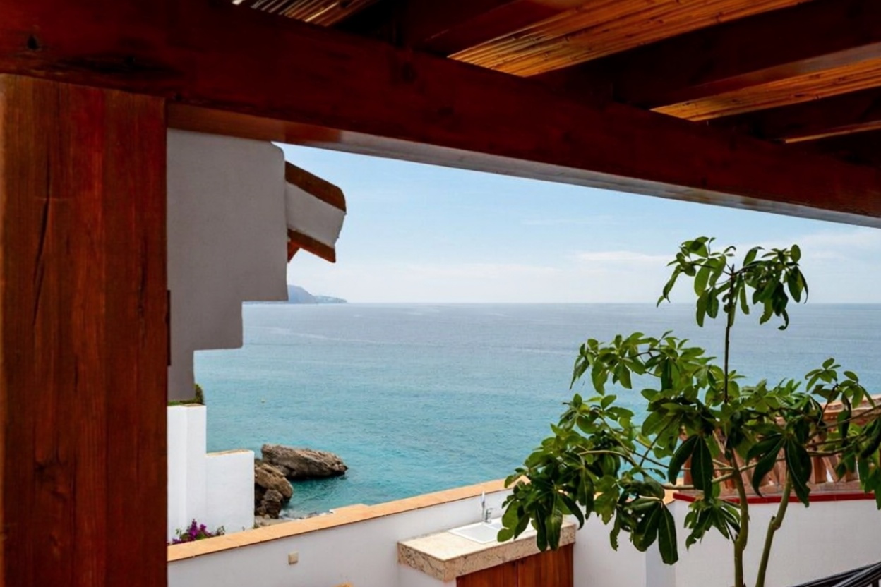 Casa com acesso direto à praia em Nerja