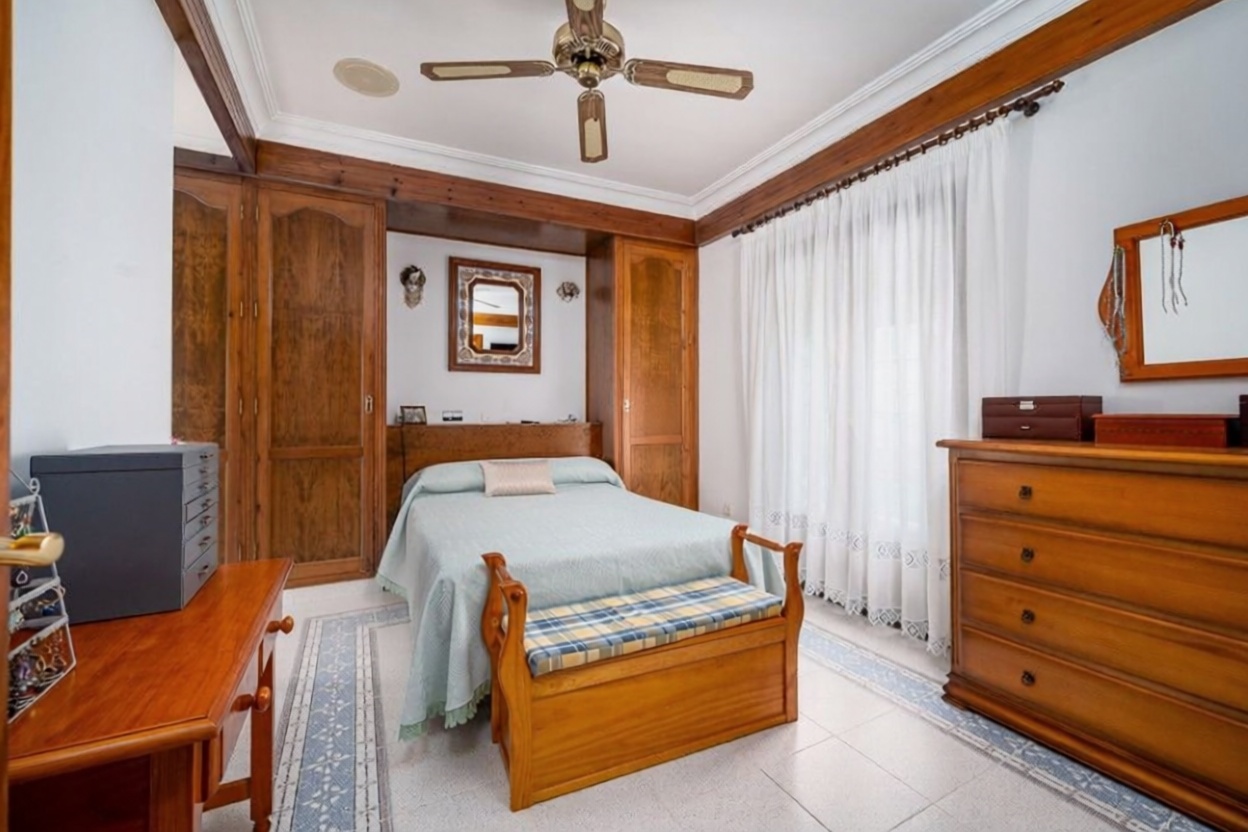Maison avec accès direct à la plage à Nerja — Chambre