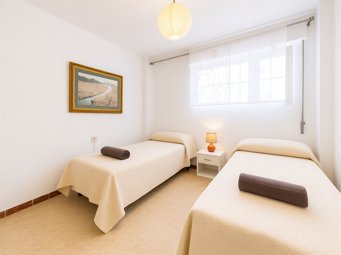 Appartement en première ligne de plage à Nerja — Chambre