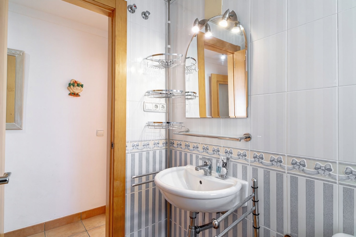 Ático en primera línea de mar en Nerja — Dormitorio