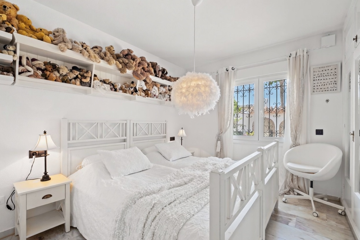 Chalet avec accès direct à la plage à Torrox — Chambre