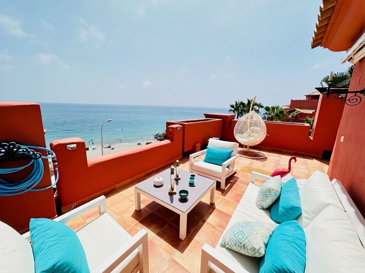 Ático em primeira linha de mar em Torrox — Terraço mar