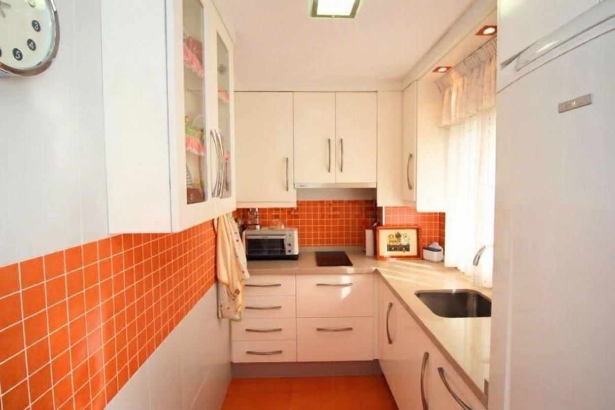 Apartamento em primeira linha de praia em Torrox — Cozinha