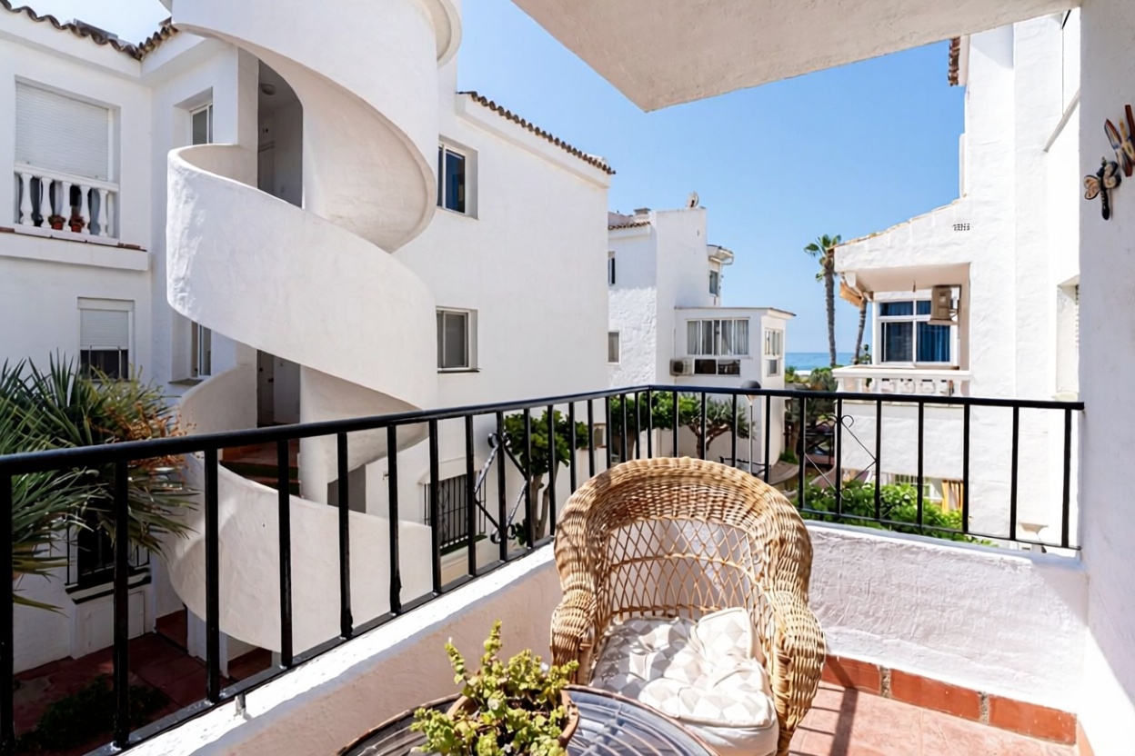 Apartamento em primeira linha de praia em Torrox