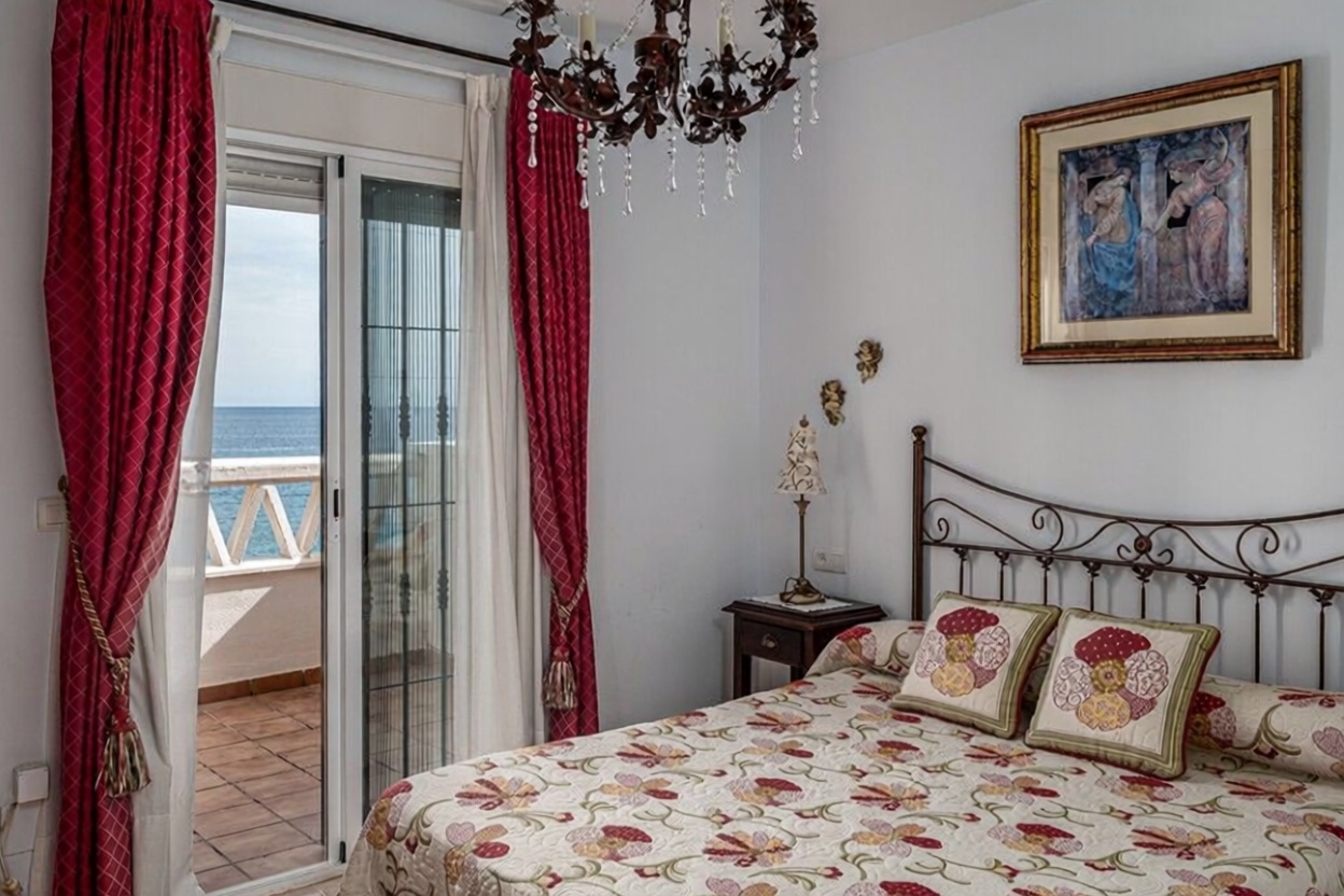 Chalet com acesso direto à praia em Torrox — Quarto