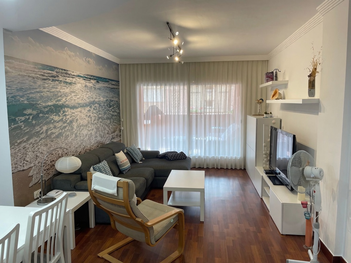 Apartamento em primeira linha de praia em Torrox — Sala