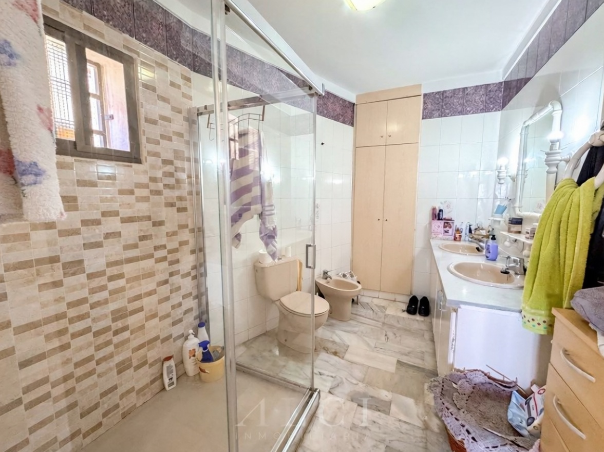 Apartamento em primeira linha de praia em Torrox — Casa banho