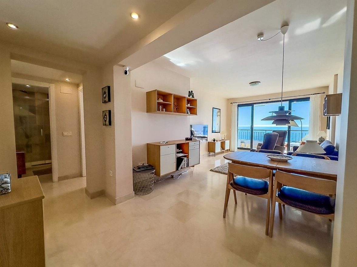 Appartement en première ligne de plage à Torrox — Chambre