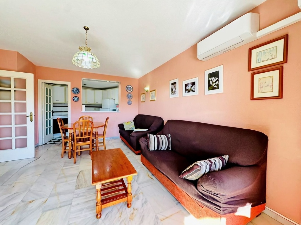 Appartement en première ligne de plage à Torrox — Cuisine