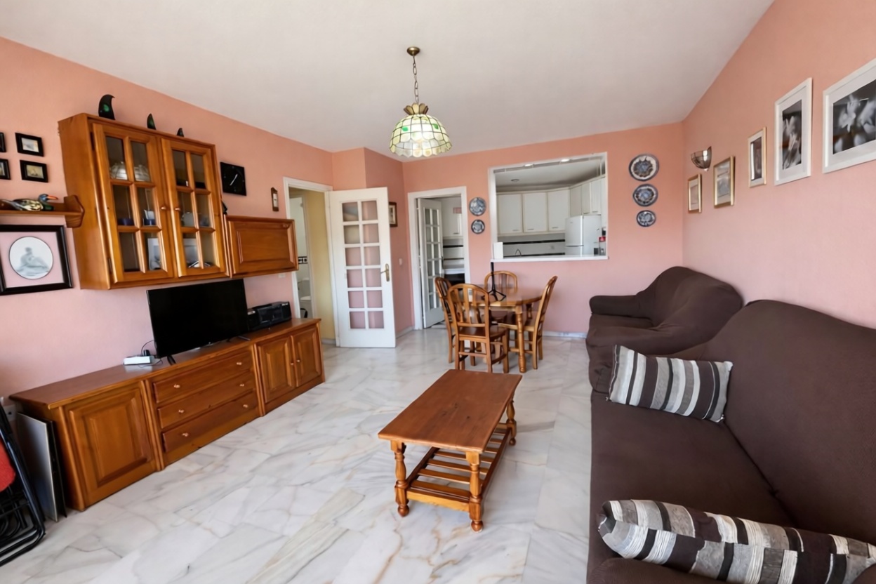 Appartement en première ligne de plage à Torrox — Séjour