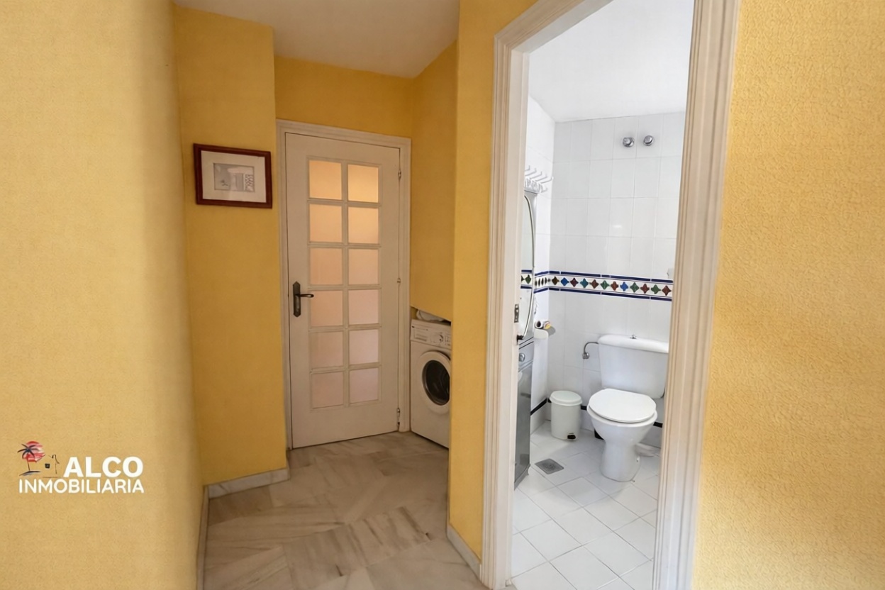 Appartement en première ligne de plage à Torrox — Sanitaires