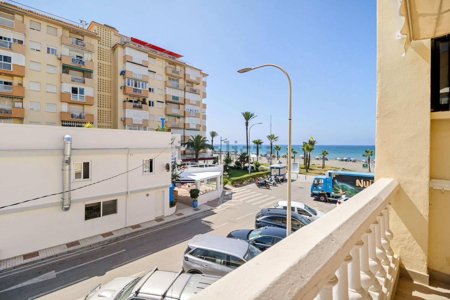 Flat for sale frontline beach in Torrox