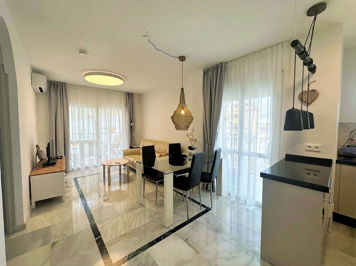 Appartement en première ligne de plage à Torrox — Séjour