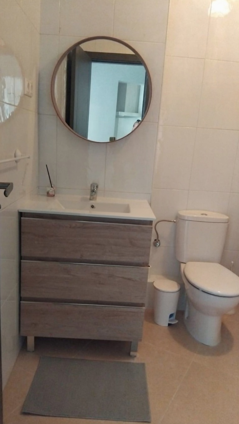 Studio en première ligne de plage à Torrox — Sanitaires