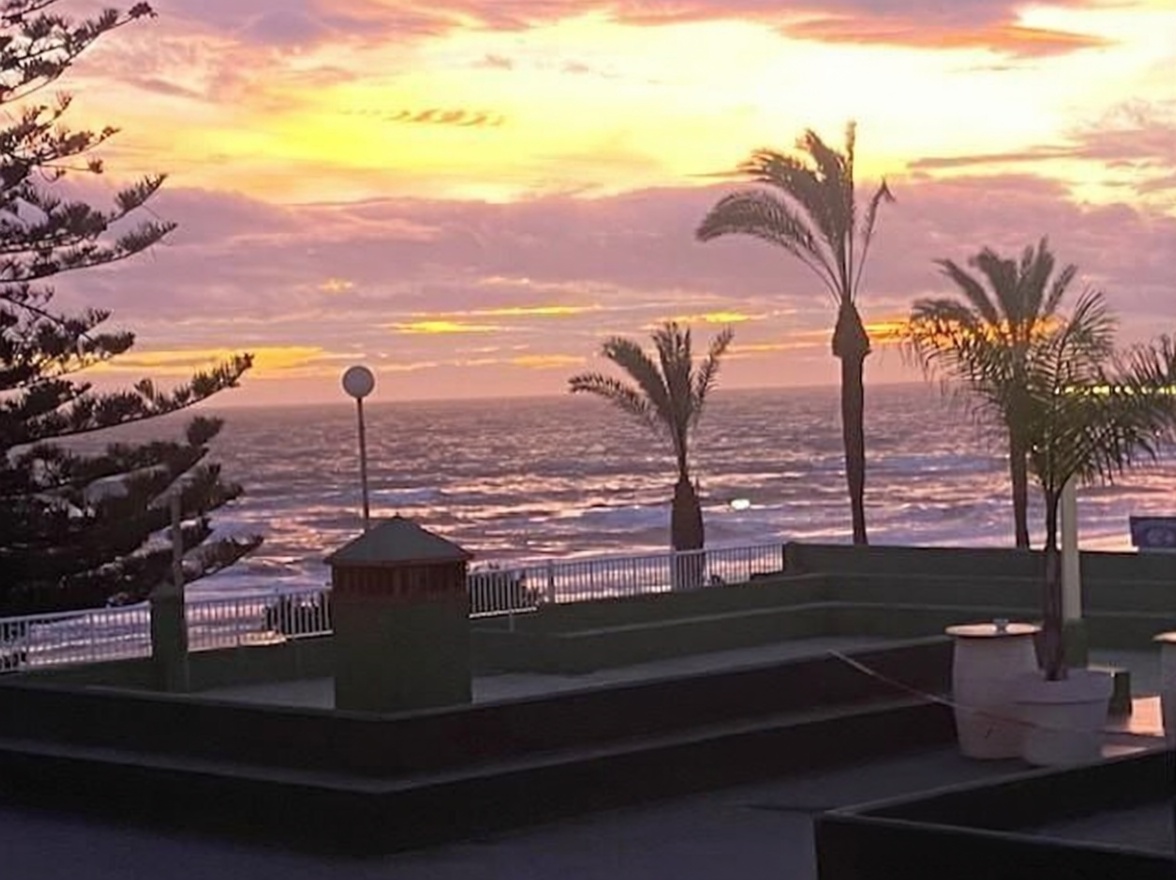 Studio en première ligne de plage à Torrox — Vue mer