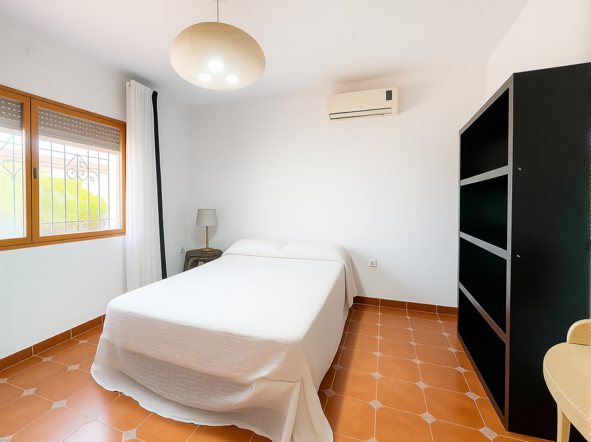 Chalet com acesso direto à praia em Benajarafe — Quarto