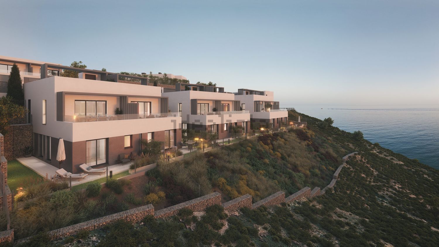 Chalet for sale with direct beach access in Vélez Málaga