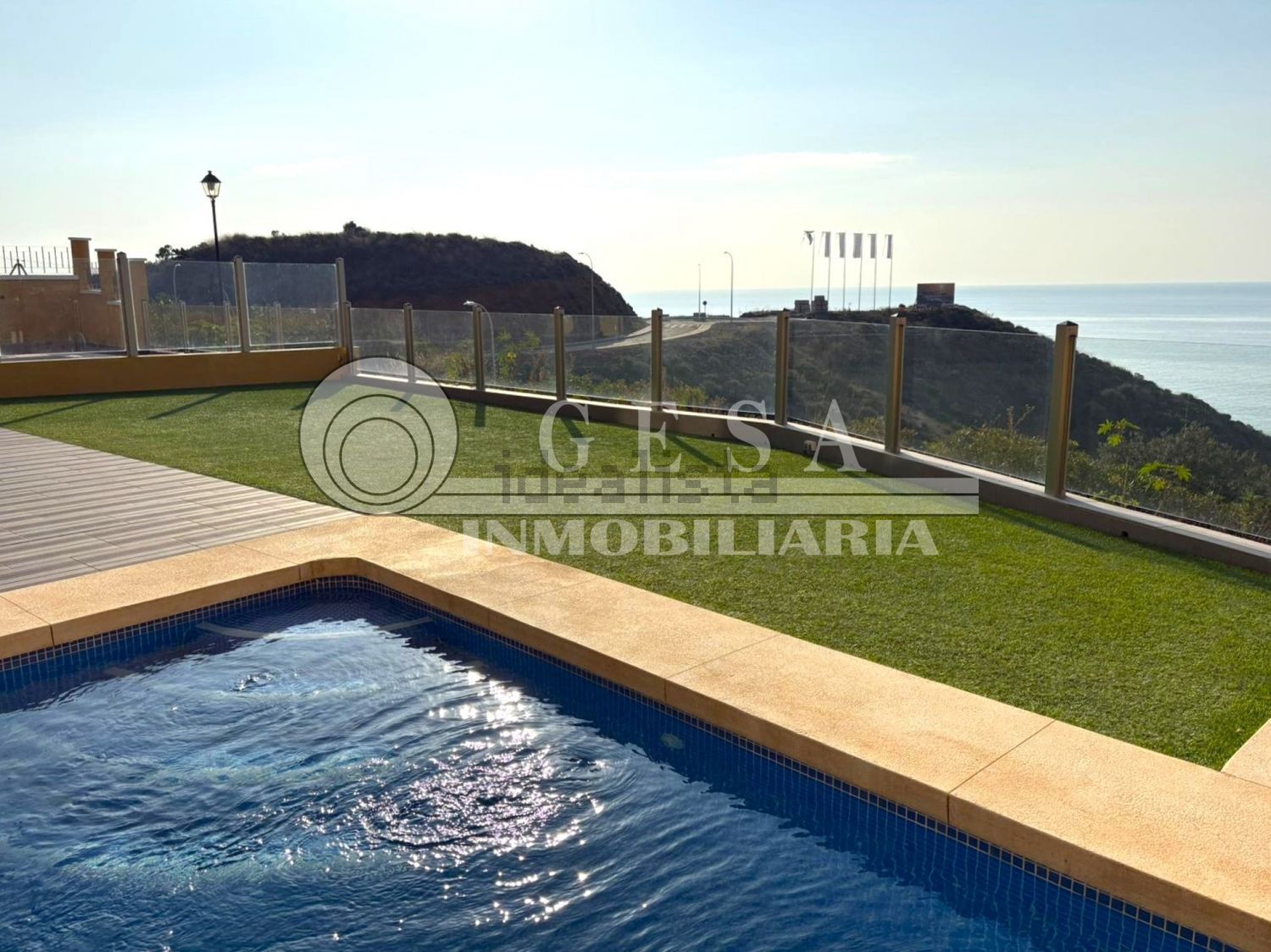 Chalet for sale with direct beach access in Vélez Málaga
