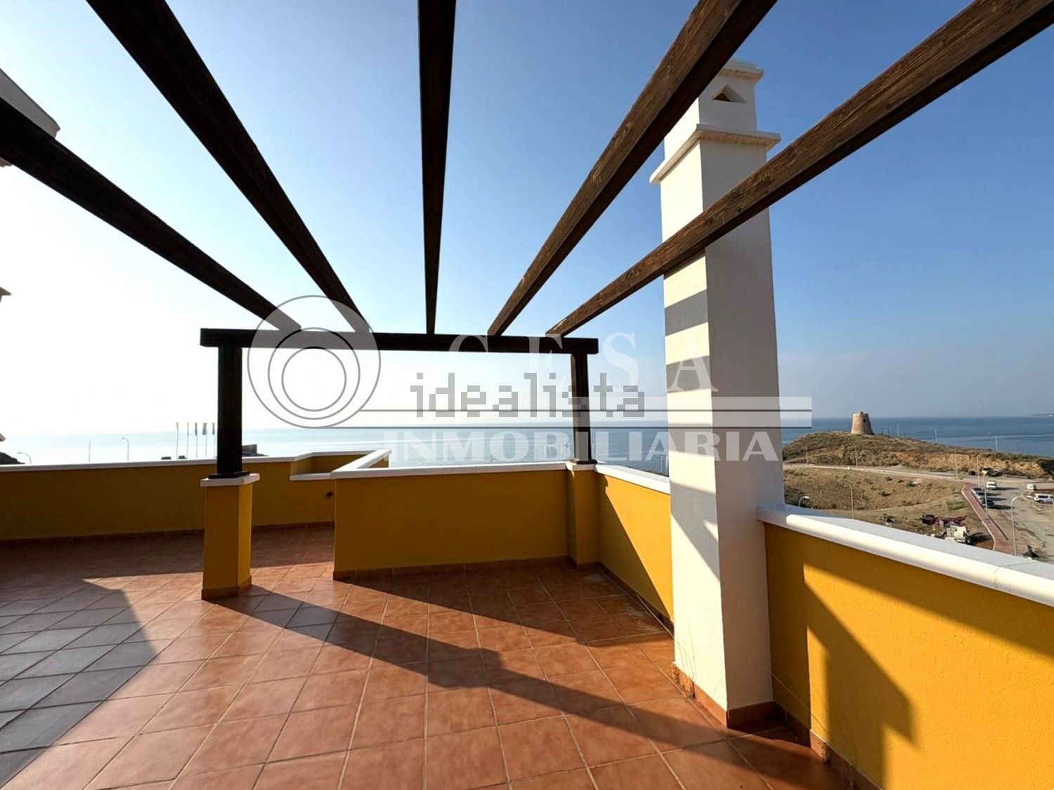 Chalet for sale with direct beach access in Vélez Málaga