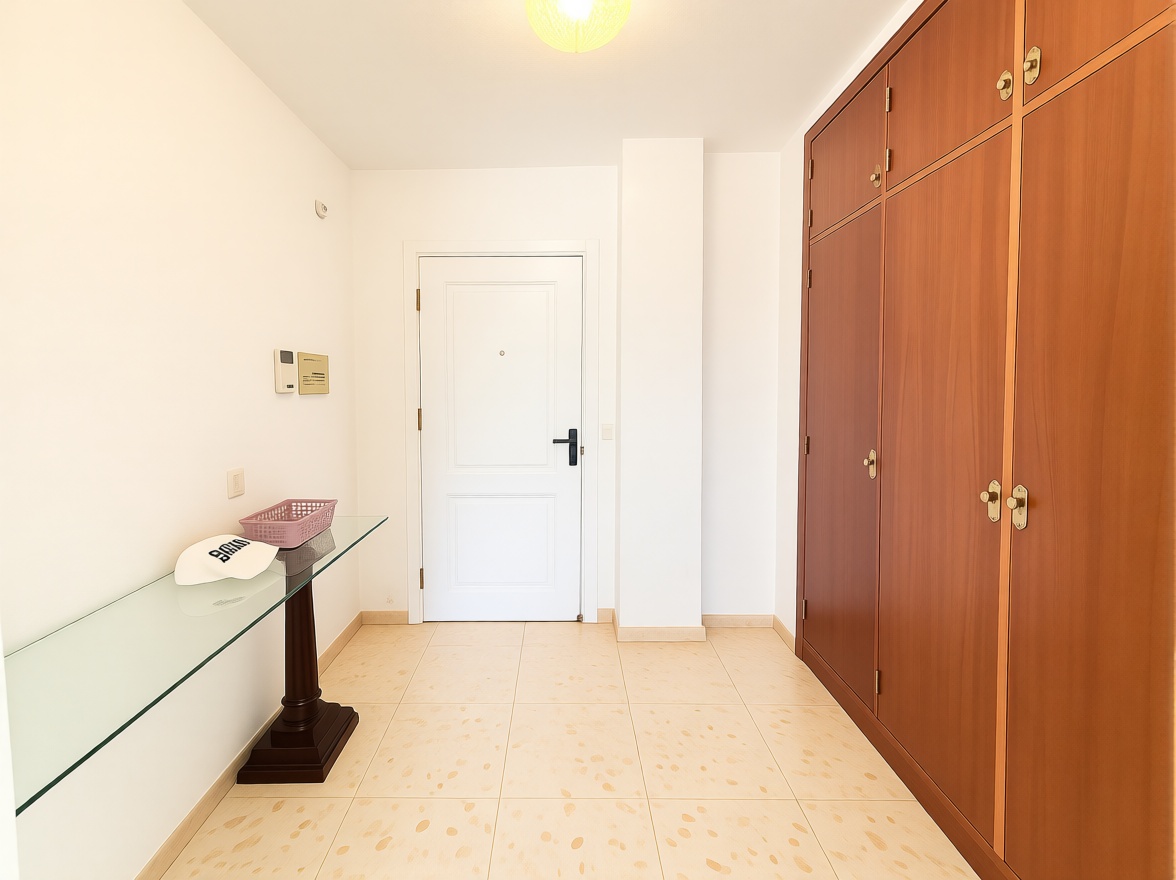 Apartamento em primeira linha de praia em Torre del Mar — Quarto