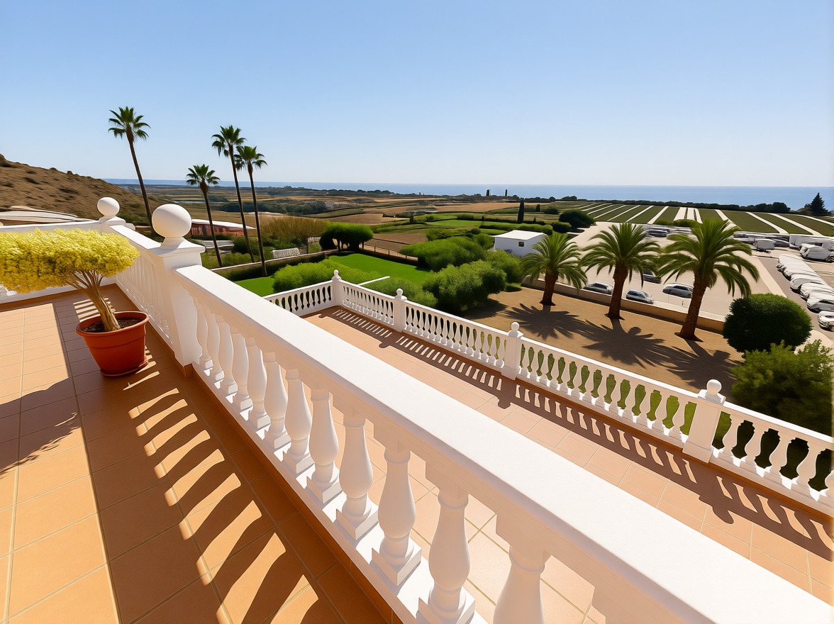 Chalet with direct beach access in Vélez Málaga