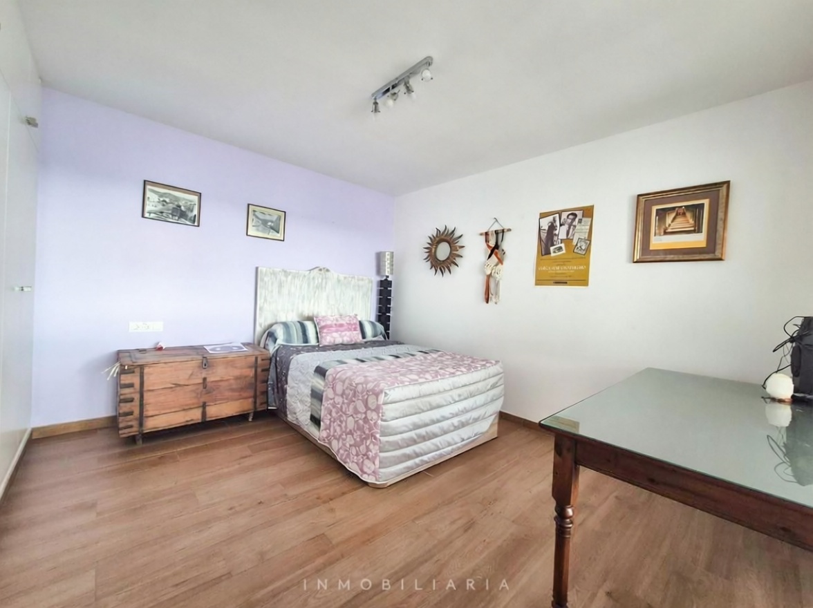 Chalet con acceso directo a playa en Vélez Málaga — Dormitorio