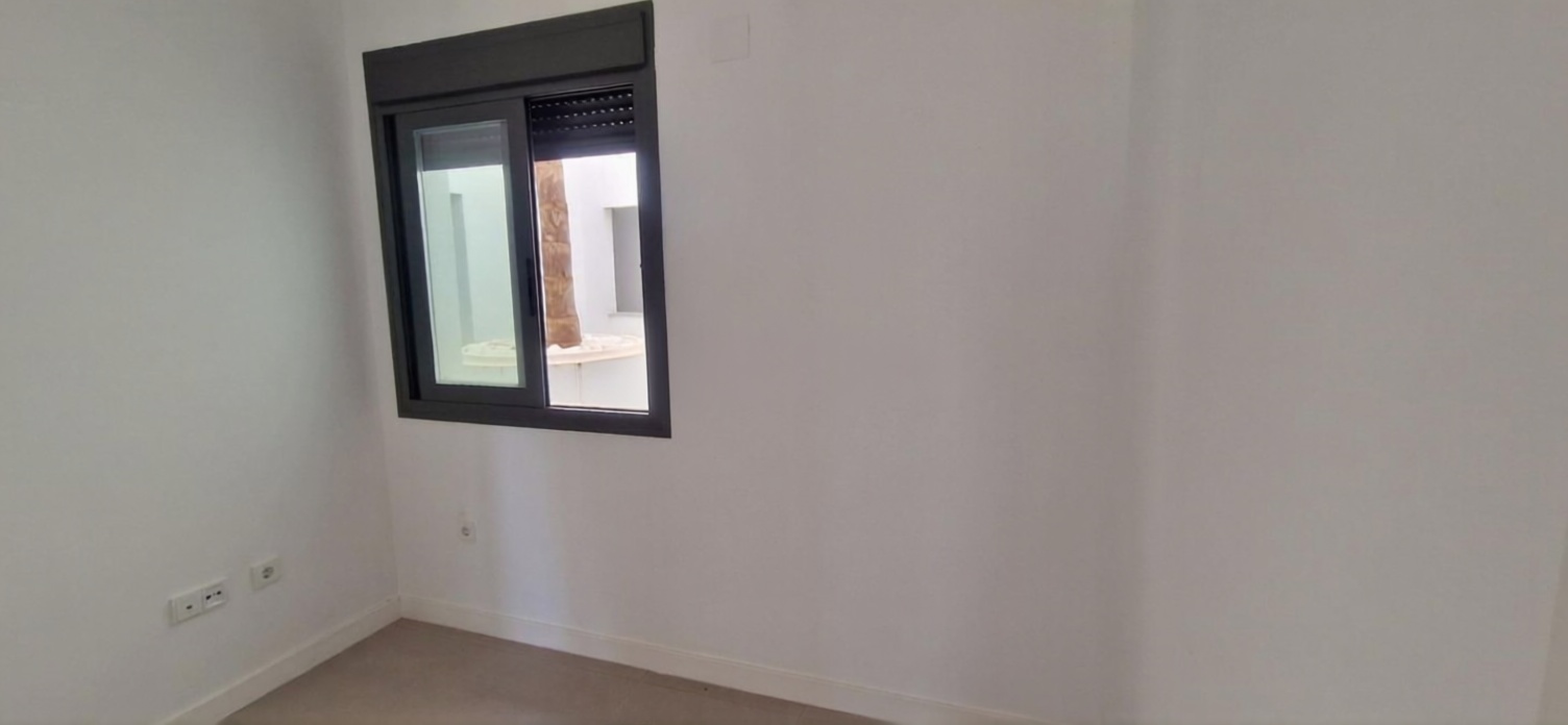 Ático en primera línea de mar en Vélez Málaga — Dormitorio