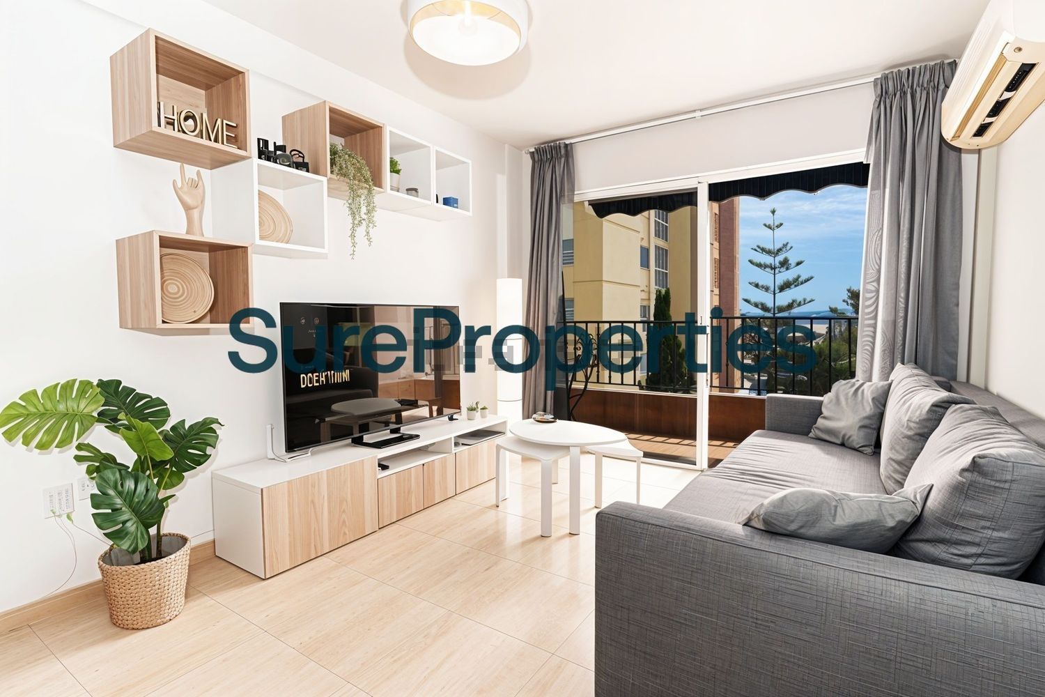 Flat for sale frontline beach in Vélez Málaga