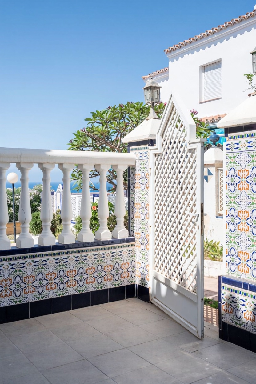 Chalet com acesso direto à praia em Rincón de la Victoria