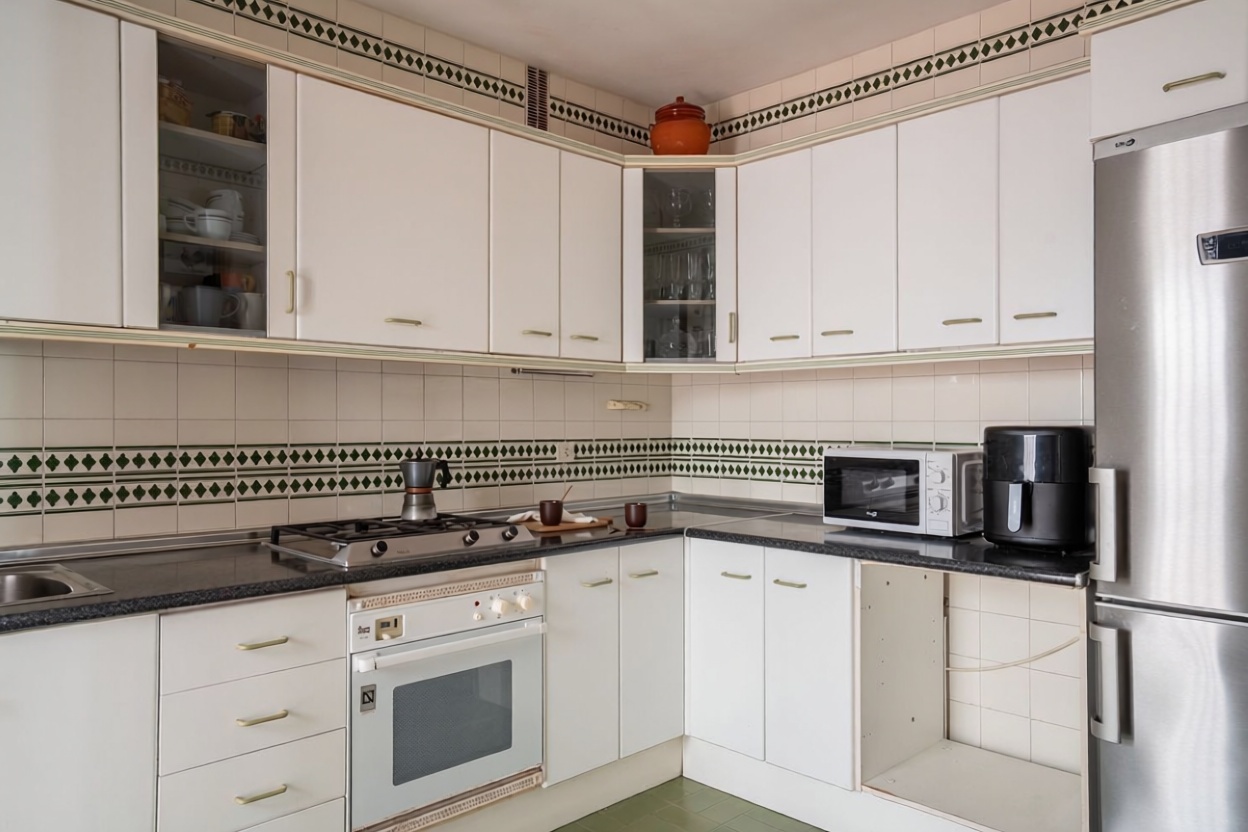 Chalet com acesso direto à praia em Rincón de la Victoria — Cozinha