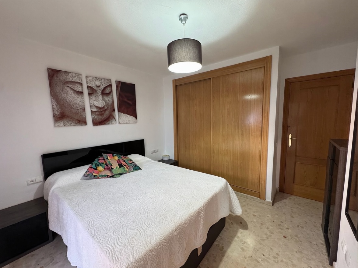 Chalet com acesso direto à praia em Rincón de la Victoria — Quarto