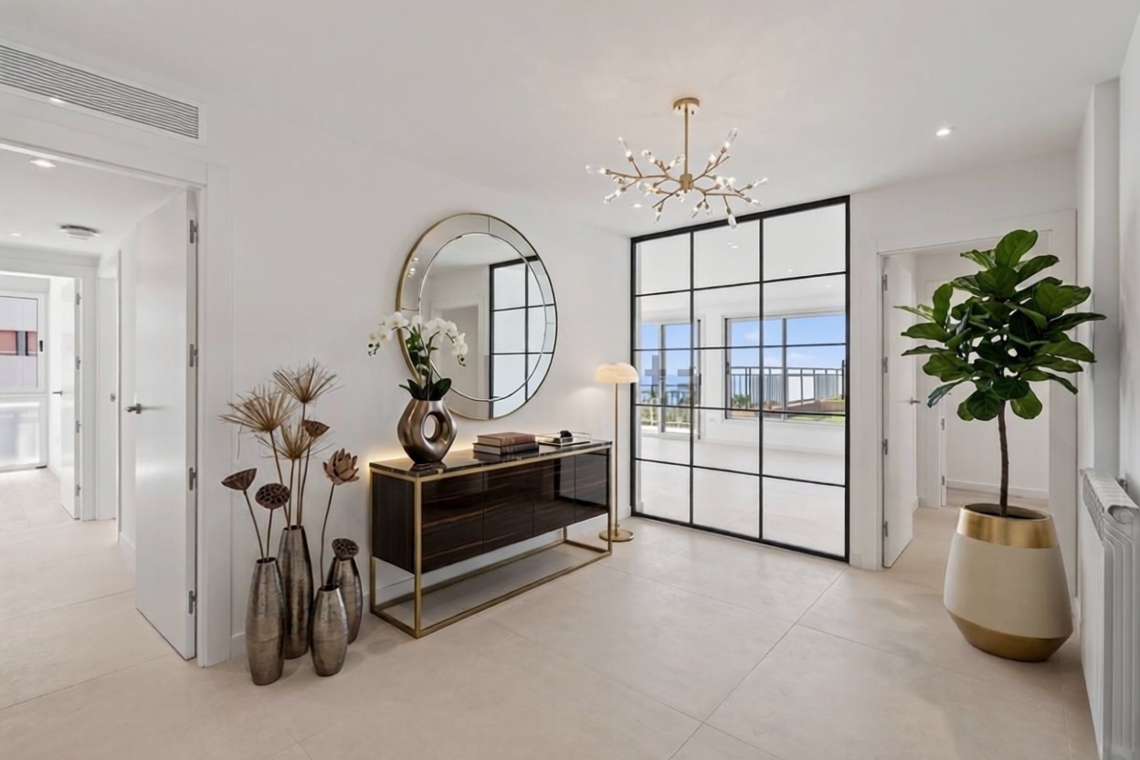 Appartement en attique en première ligne de mer à Málaga — Chambre