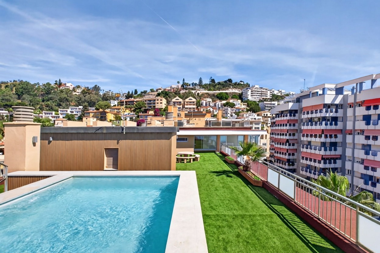 Appartement en attique en première ligne de mer à Málaga — Sanitaires