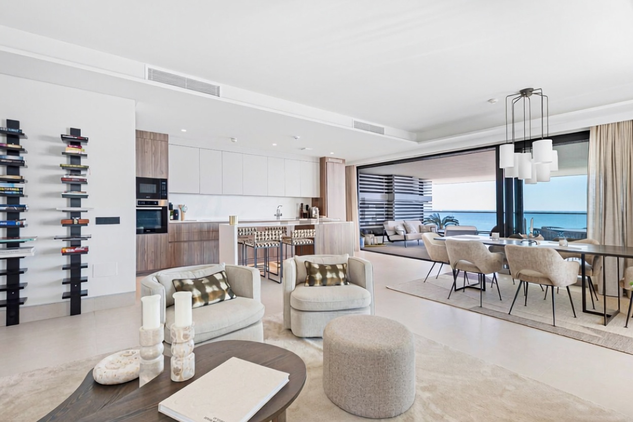 Apartamento em primeira linha de praia em Málaga — Sala