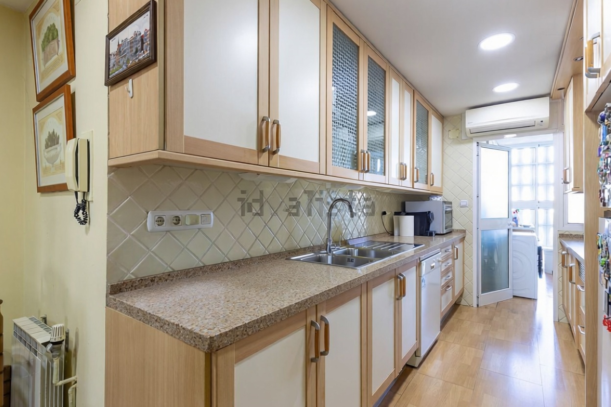 Appartement en première ligne de plage à Málaga — Cuisine