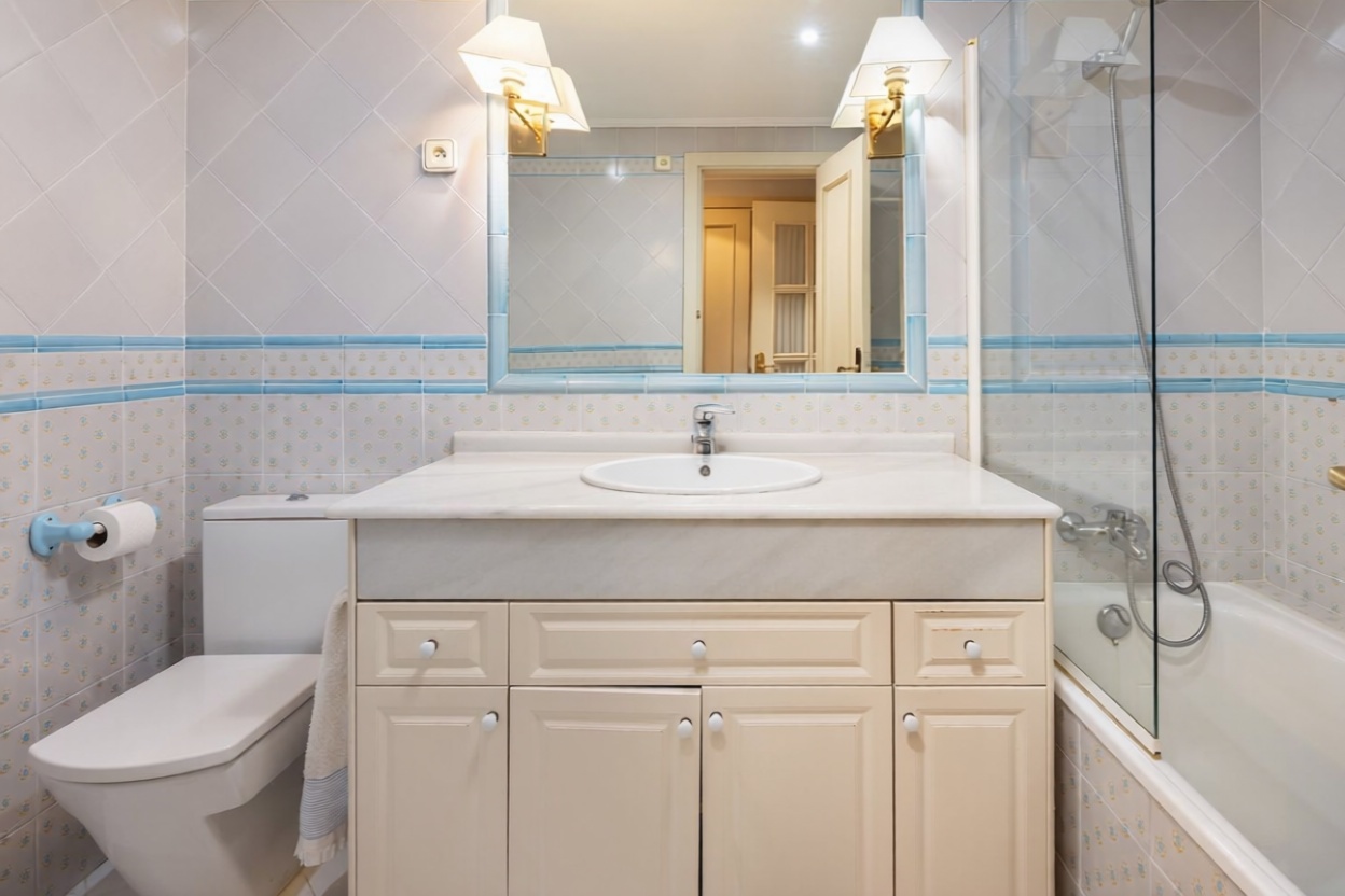 Appartement en première ligne de plage à Málaga — Sanitaires