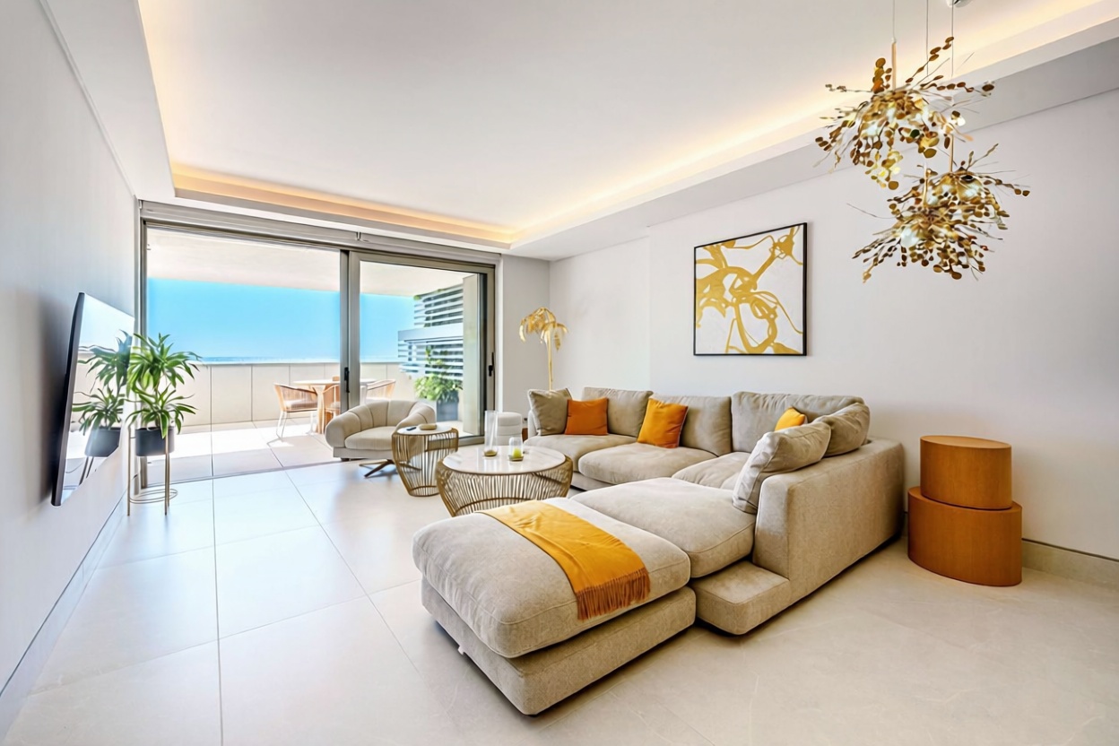 Apartamento em primeira linha de praia em Málaga — Sala