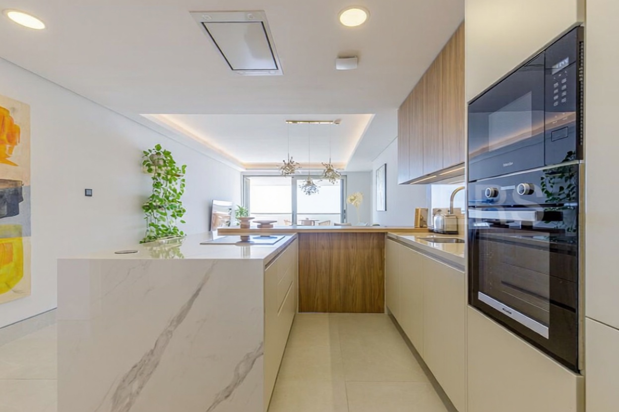 Apartamento em primeira linha de praia em Málaga — Sala