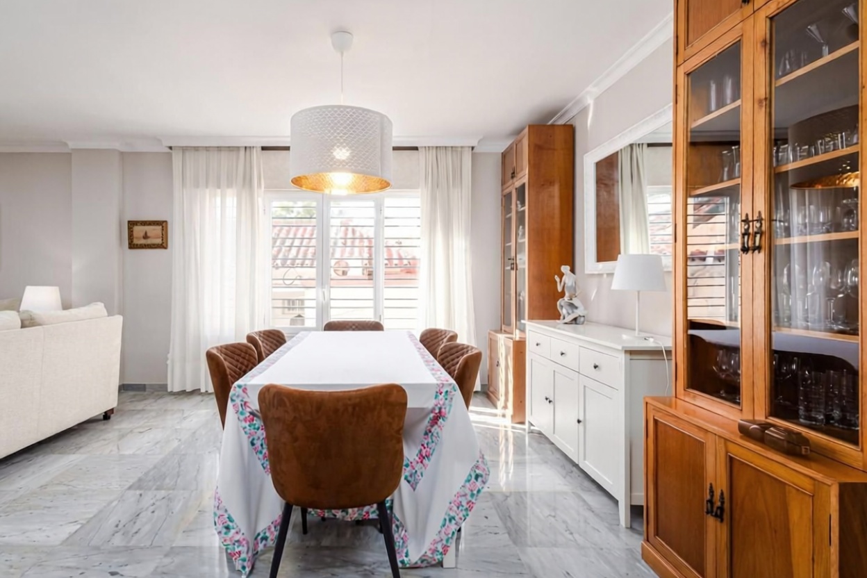 Apartamento em primeira linha de praia em Málaga — Quarto