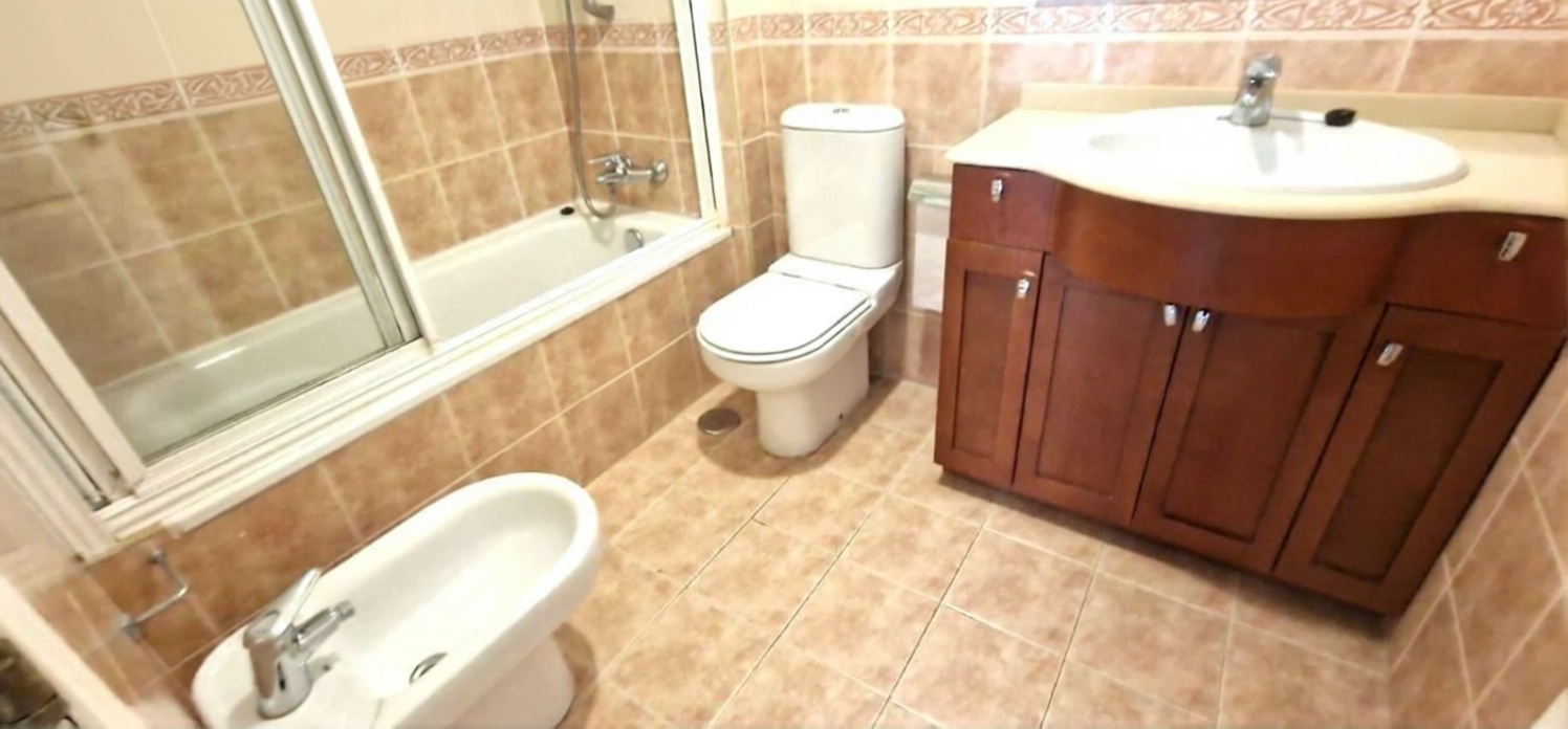 Apartamento em primeira linha de praia em Málaga — Casa banho