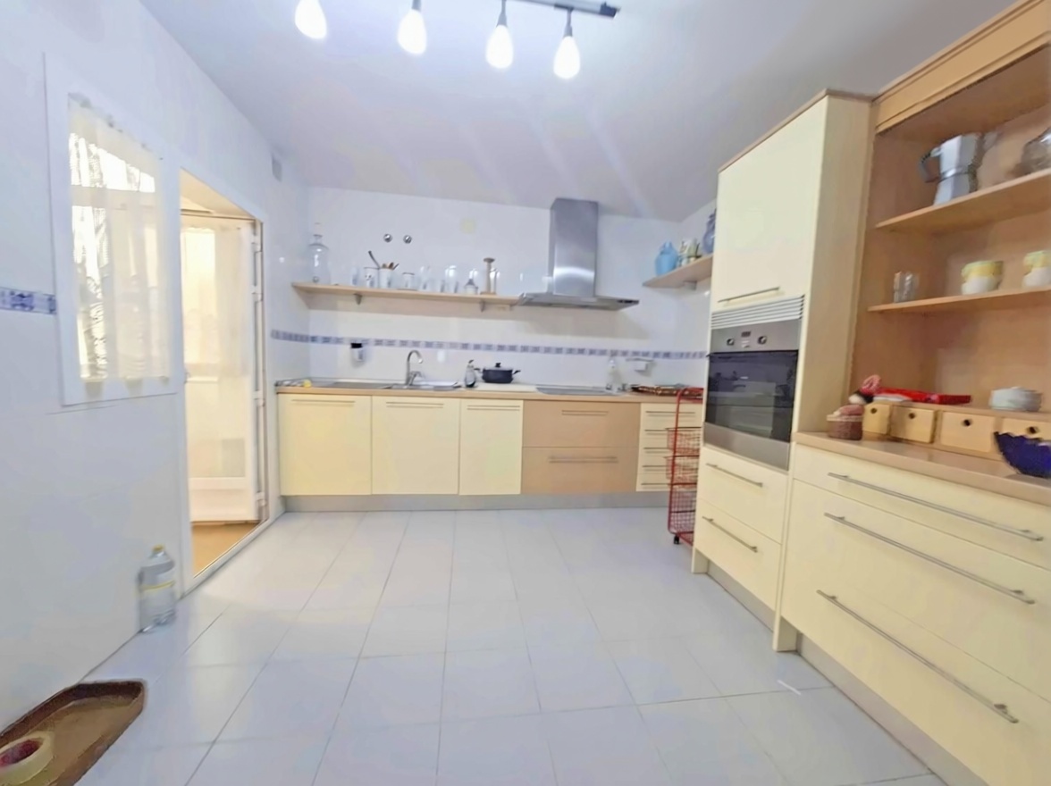 Appartement en première ligne de plage à Málaga — Cuisine